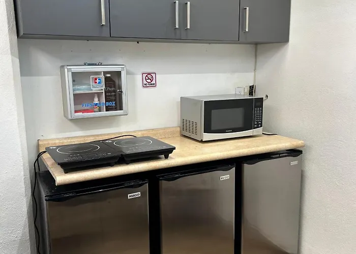 Habitación Con Baño Privado 2 Personas Cerca Del Estadio Azteca-banorte Pensión 4*